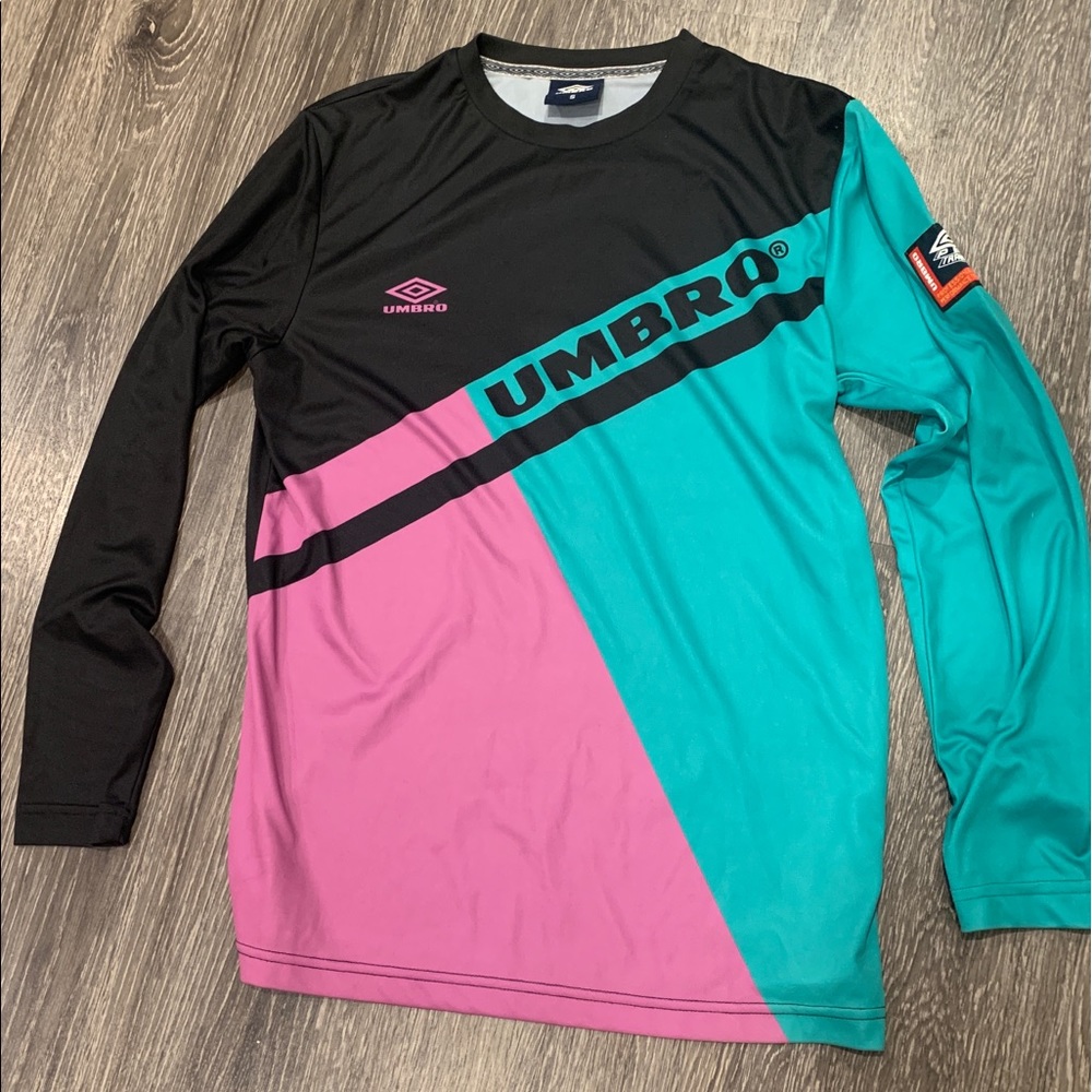 VINTAGE UMBRO LONG SLEEVE SZ SMALL